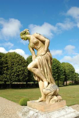 Statue de Vénus par Allegrain au chateau de Mesnil geoffroy